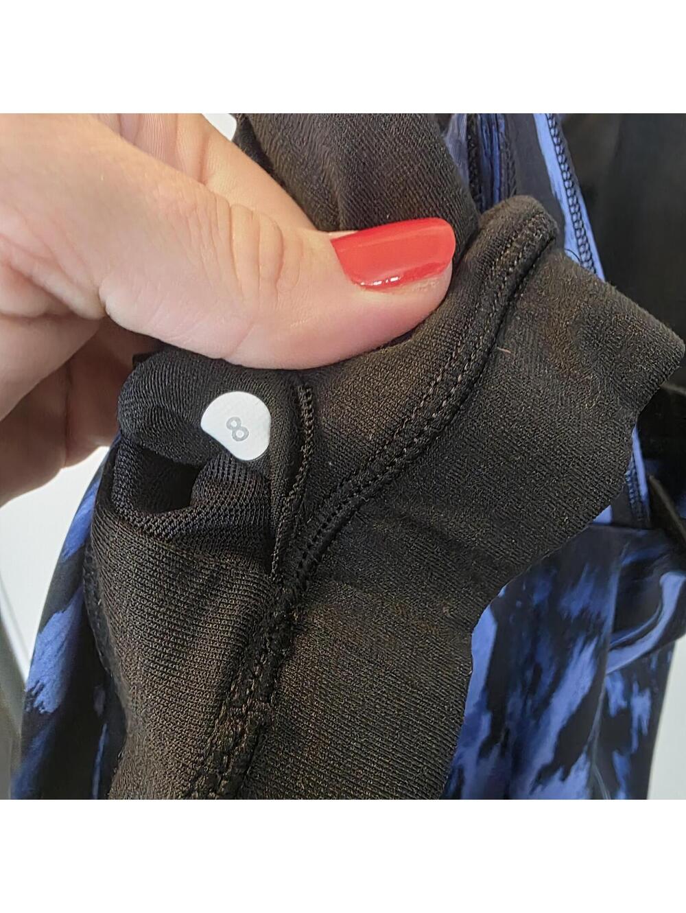 Lululemon Women's Athletic Tank Top Blue Black Print-size 8 - Picture 5 of 5